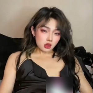 小樱温泉伪娘5V雄堕推主珍藏625MB湿身诱惑