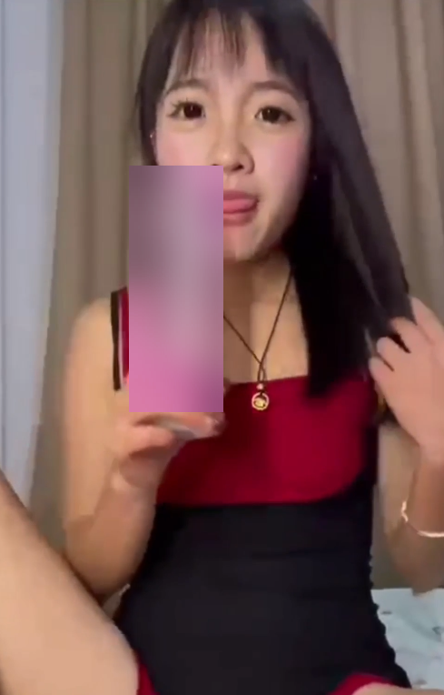 快手燃妹妹多人游定制秀1.38G牙不齐原名太顶了
