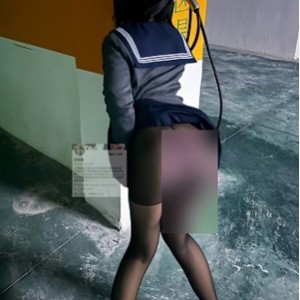 推特软软酱私拍户外160V1.86G优质珍藏