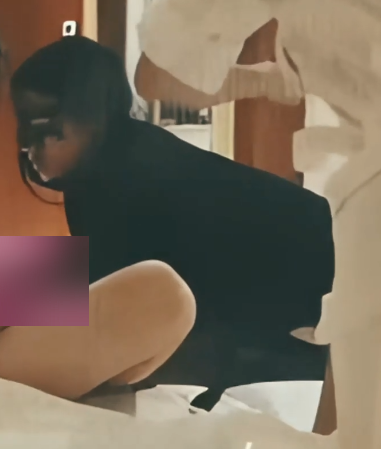 推特Yana绿帽夫妻18V917M超感觉