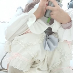 ETZ全景厕拍合集10部1.34GB推特太骚了