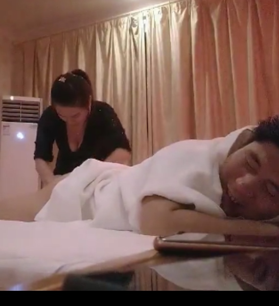 足疗探花凡哥合集28部22.6G太感觉了