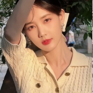 电报李一桐AI换装1V190M腿玩年