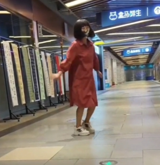 喵星人学妹户外合集29部597M太感觉了