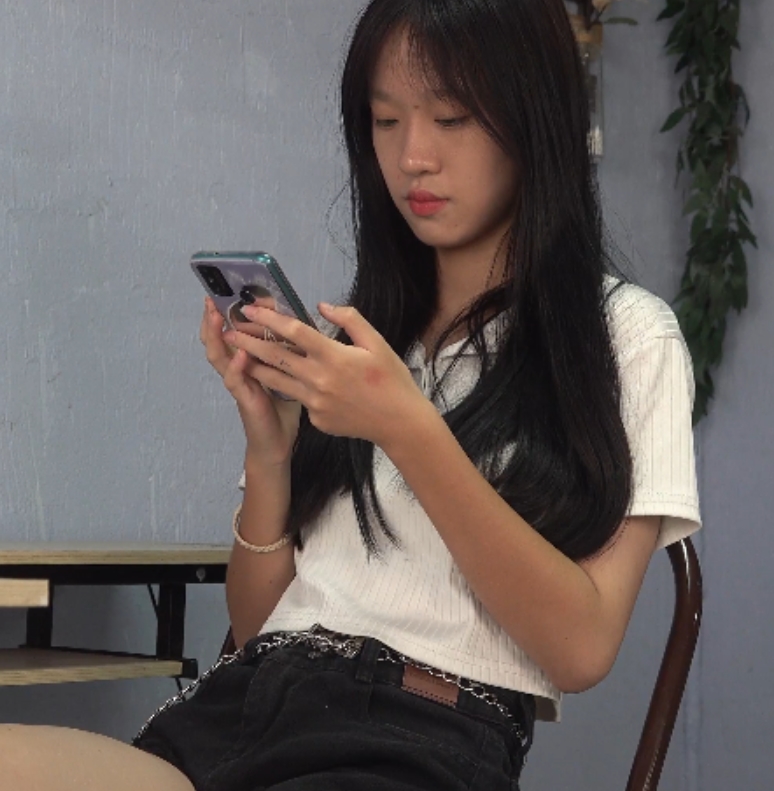 美琪足罚视频推特1部100M太火辣