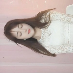 巧小君广场舞热舞精选29期8V3.5G扭得太带劲了