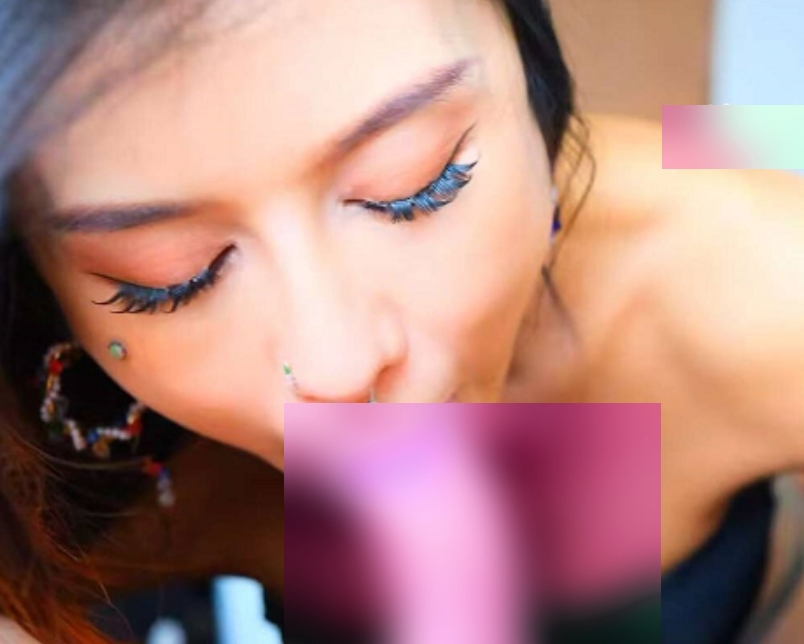 抖音凯西比基尼打孔视频8V325MB太顶了