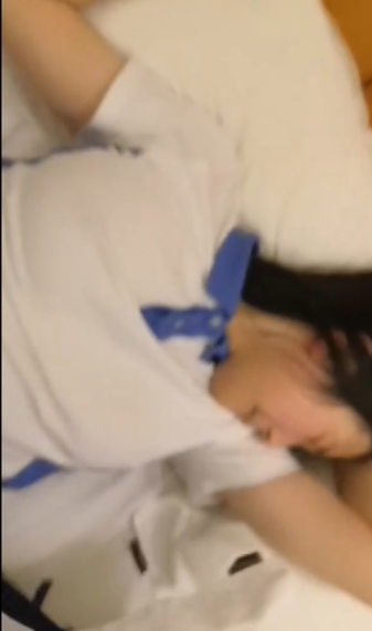 抖音眼镜学妹54部合集1.7G优质