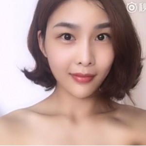 推特闫盼盼私拍福利43V+2227P5.87G双备份珍藏版