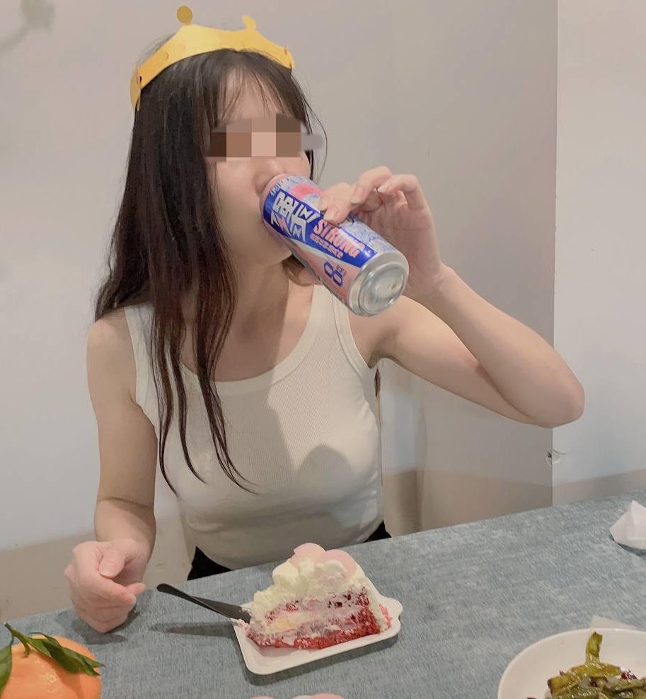 骚气女房东海角剧情30部2.58G