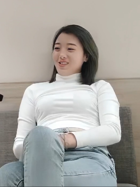 伟哥探花足浴偷吃视频1部2.6G优质少妇