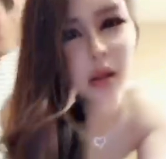 推特小舞TS热舞合集88V50G太顶了