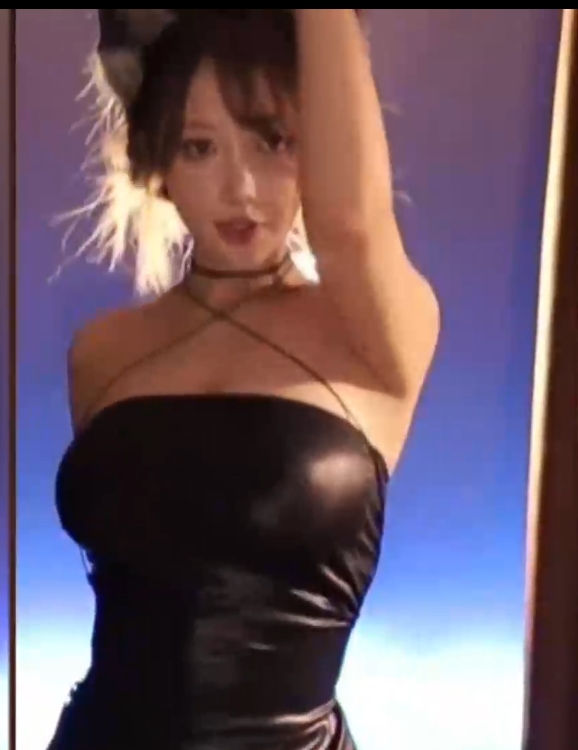 米娜动感热舞精选11部1.28G太顶了