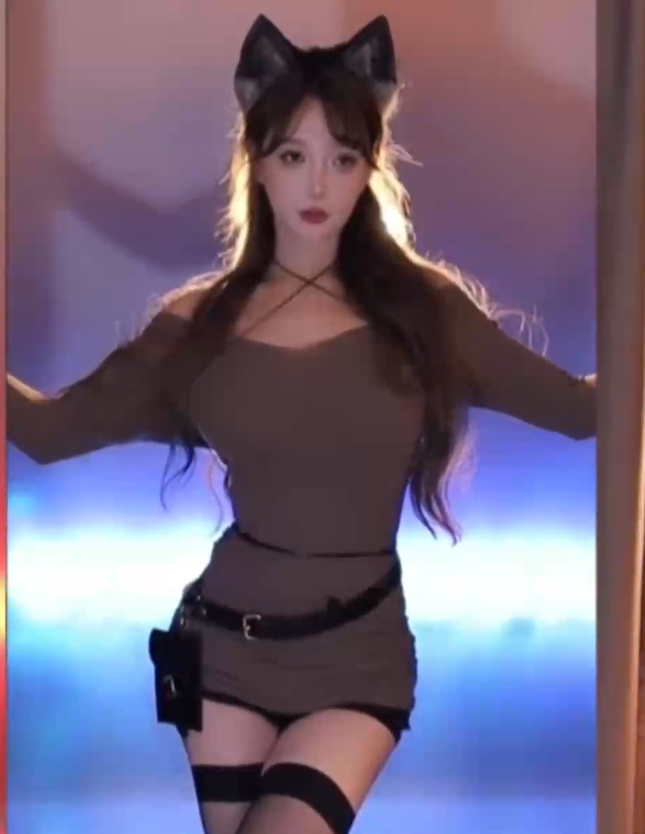 米娜动感热舞精选11部1.28G太顶了