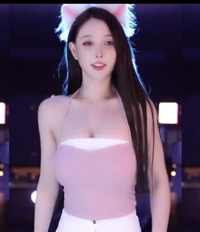 米娜斗鱼热舞52部火辣10.6G