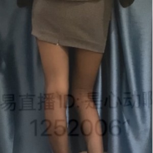 是心动啊易直播原版合集8V5.4G优质