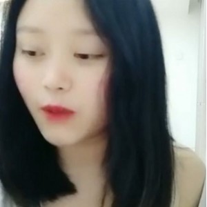 户外直播小毒甜抖音8部7.4G火辣合集