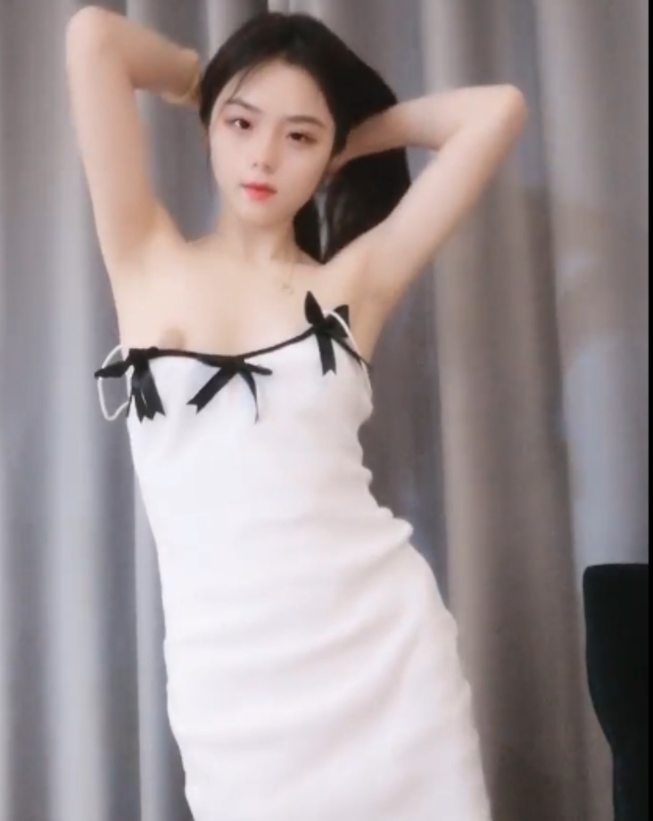 22.6G夏天Ms推特放飞自我合集22部超火辣