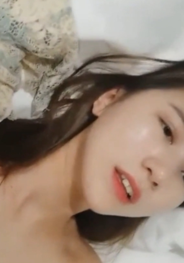 3.21G小美诱惑自拍合集推特5部