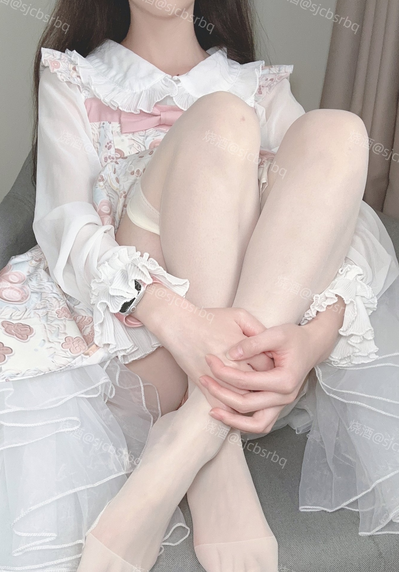 推特酒酱私密视频35部7G珍藏版