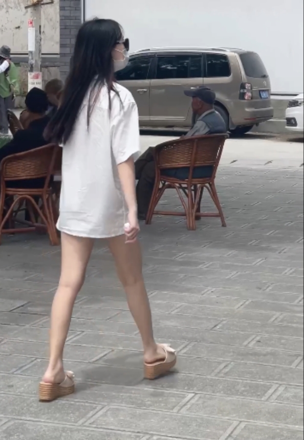 娜娜热舞41部2.1G推特展示