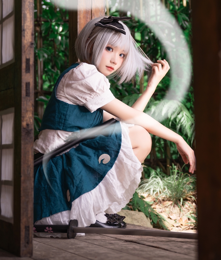 推特有尺度花柒Hanacos作品8套1.27G优质珍藏