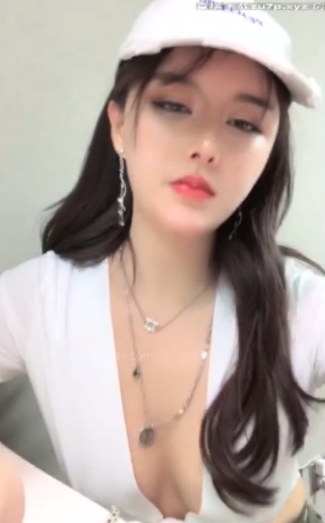 推特唐泽雪蜜桃臀多部22.4G挡不住