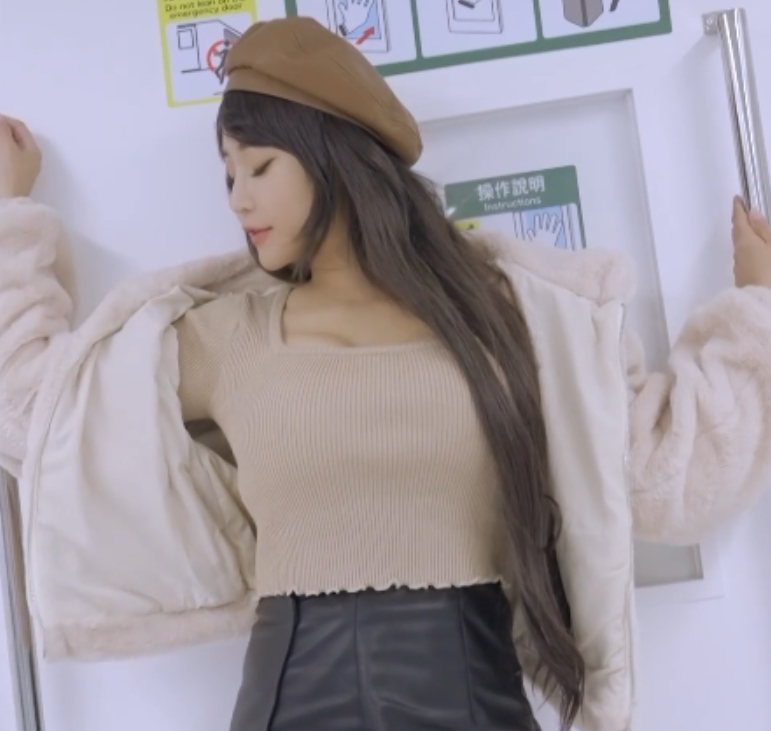 乐乐JVID私拍热舞93G大合集后浪精选