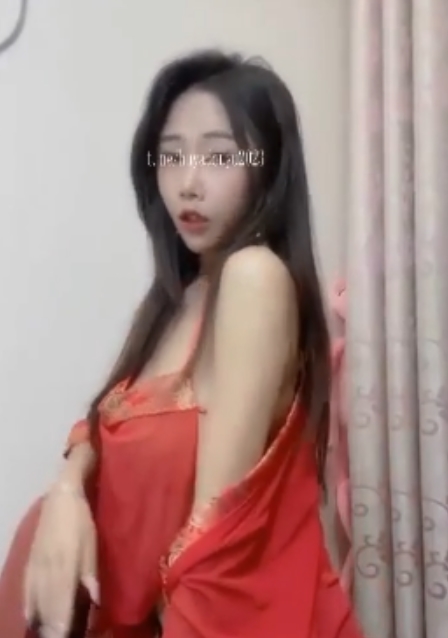 火辣花椒私拍定制14主播视频合集2.08G14部