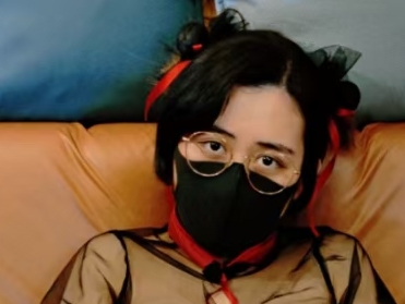 奶咪超火辣推特电竞主持合集36部11.63G蜜桃臀绝了