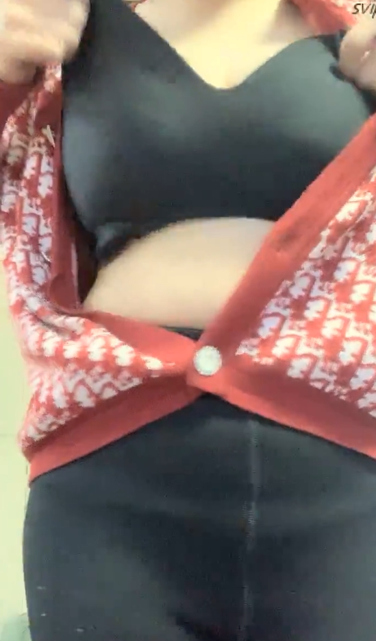 火辣气质奶妈挤馒头视频115网盘6部2.1G