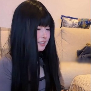 推特阿黑颜反差游戏视频1部1.02GB私密诱惑