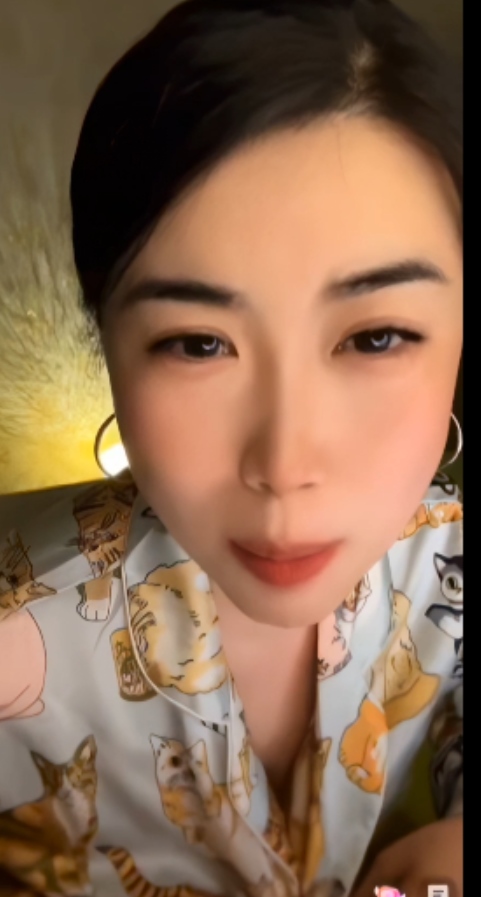 快手ihgdvvh热舞合集88部1.4G太顶了