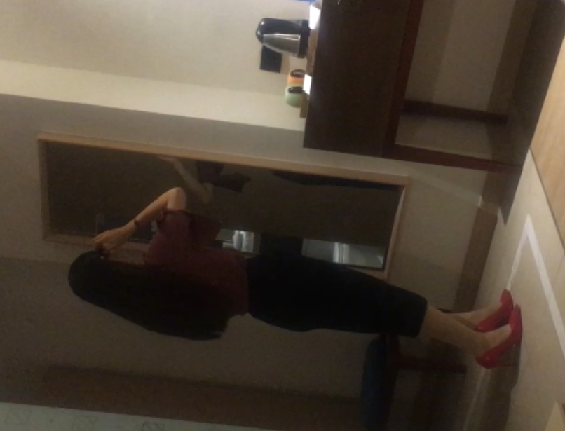 潍坊陈倩倩学院派私拍84V26.7G珍藏版