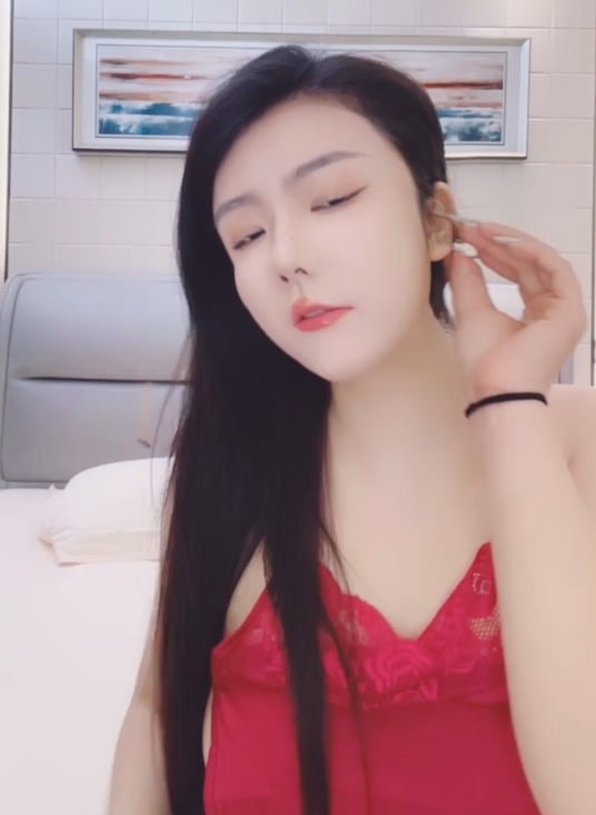 斗鱼小白兔双人互动劲爆合集91V81G