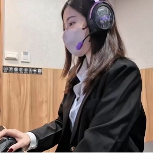 FansOne洁妮学长学弟双场景2.33GB绝密展示