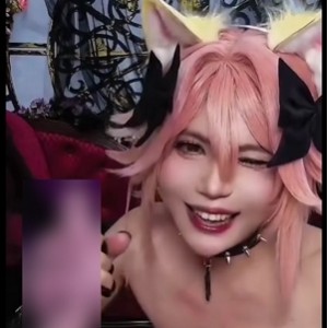 伪娘TSVelvetAstolfo劲爆女仆COS766MB太顶了