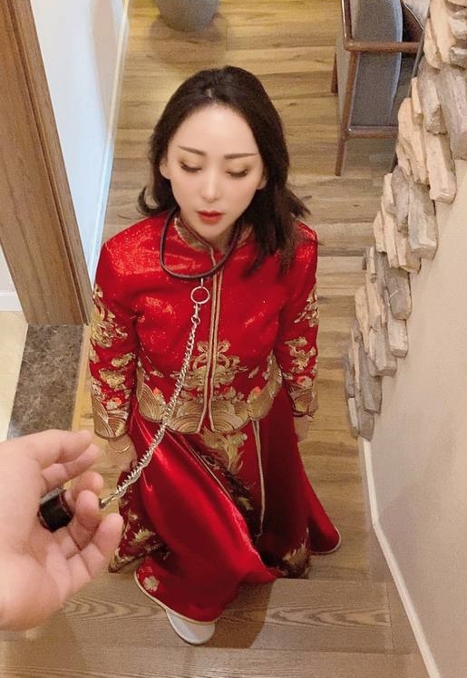 VIP内部兔兔热舞81部4.7G蜜桃臀