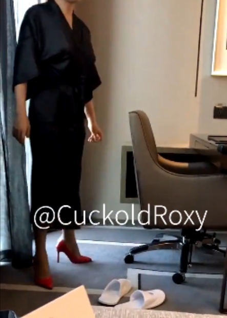 推特cuckoldroxy奴隶妻子35部1.98G劲爆