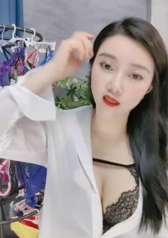 热裤风韵少妇珍藏55部58G优质原味