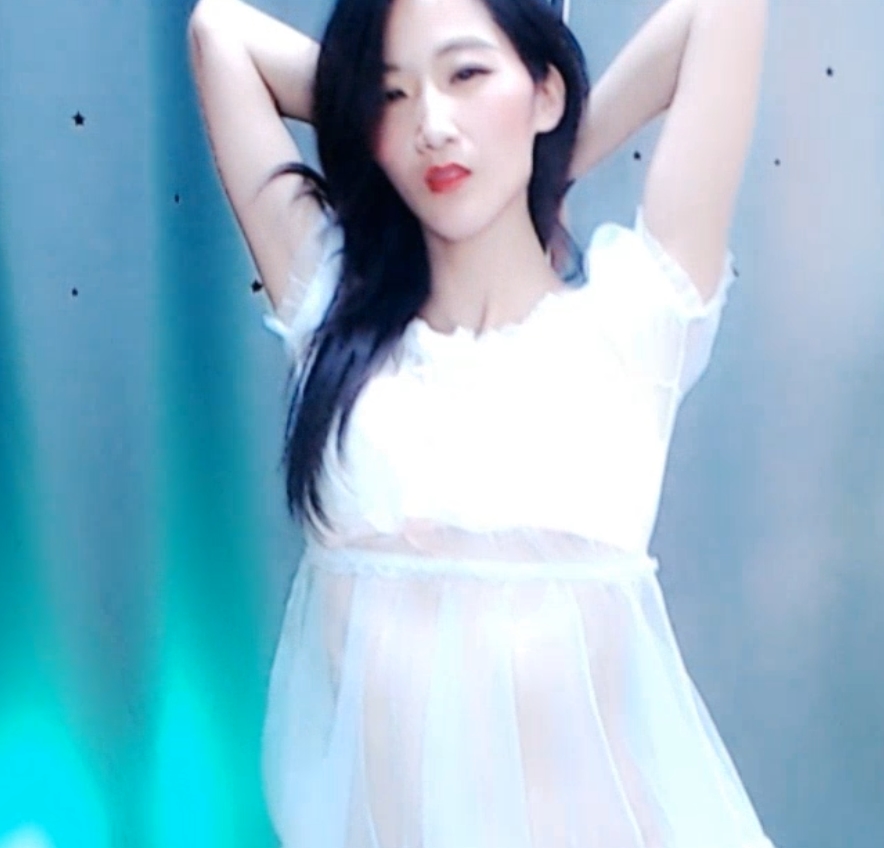 虎牙小小兔定制31部3.42g值得冲