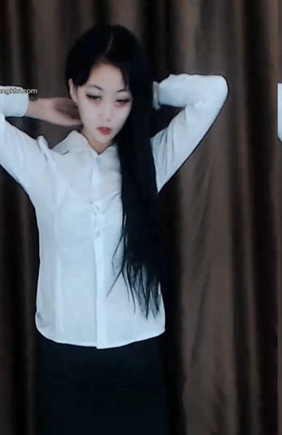 11部火焰春江热舞虎牙2.5G太火辣了