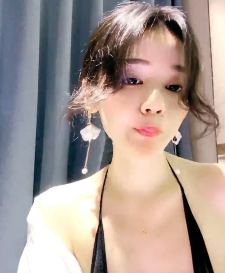 推特桑哥桃色直播视频92部57.4G