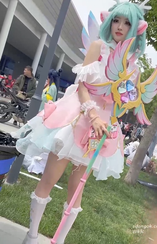 KFC街拍15部精选1.92G透肉空档太顶了