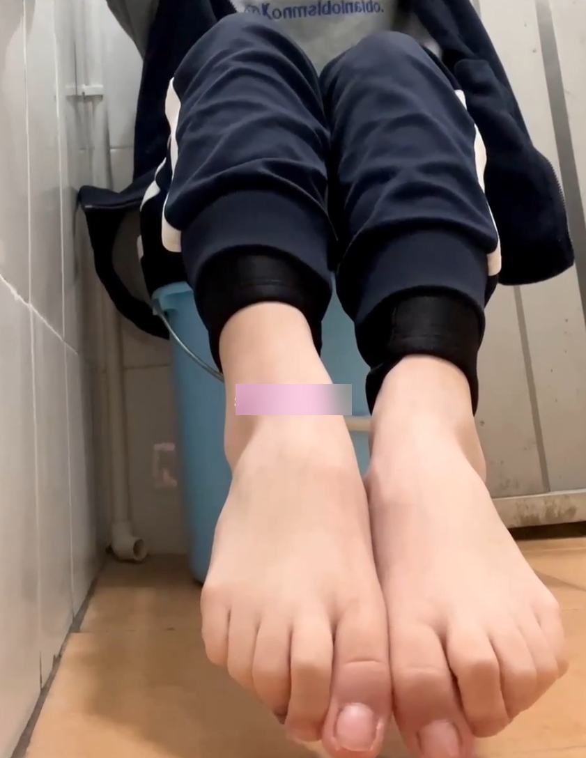 果果团建视频合集1.19G绝赞颜值汁水福利88部