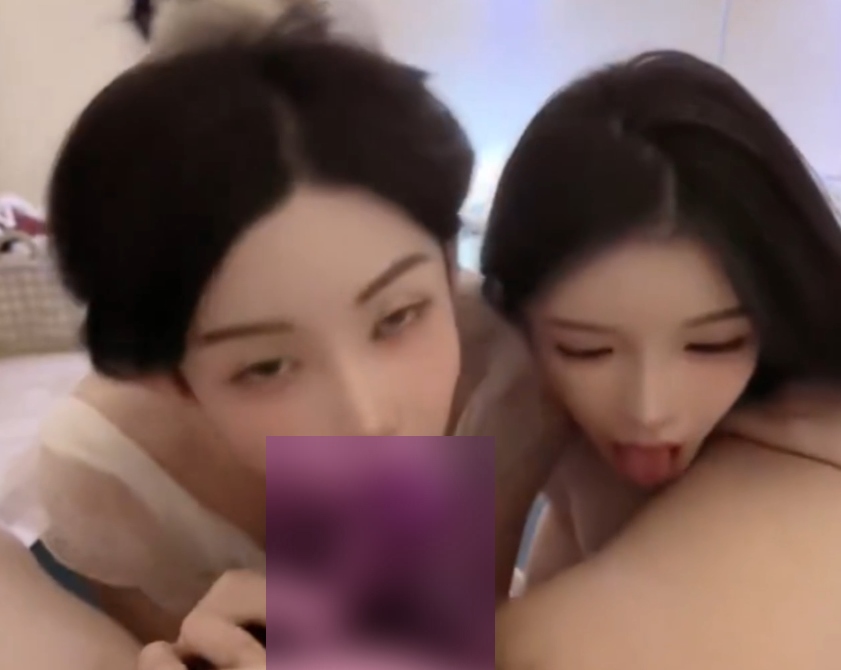 小蓝鸟依依liu21V劲爆热舞2.8GTS反差合集