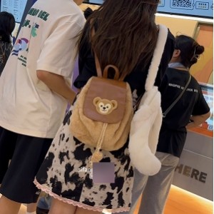 诱人50GKFC逛街视频两部靓女合集