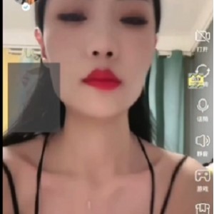 兔呼学生妹熟女一对一合集5V1.2G超会玩