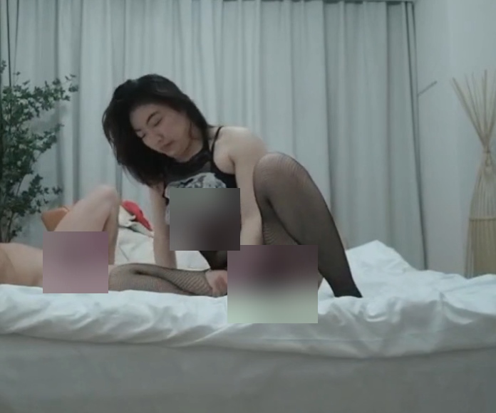 电报黑丝大姐多人互动1部1.2GB极致体验