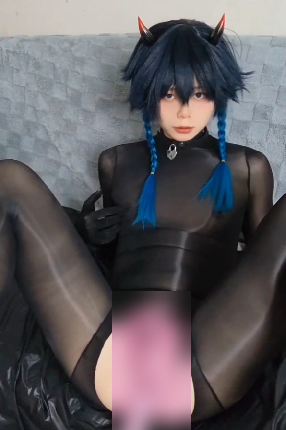 推特小梦明天再努力COS伪娘4V744M优质伪娘